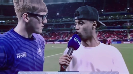 Flash Warning: A Cool Edit by Angry Ginge