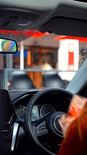 Skip the queue, not the coffee ☕ Our improved Skip The Queue feature is faster than ever — with quicker loading times and a smoother experience on the vida app. It is easier to order ahead than ever. Tap, order, and collect. No waiting, just good coffee. ☕ Try it now on the refreshed vida app. #OrderAhead #lifeandcoffee | vida e caffè | Facebook