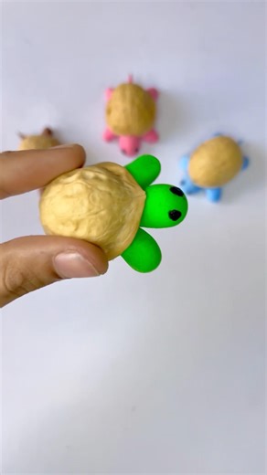 DIY easy walnut shell turtle 🐢 | walnut crafts #shorts #diy
