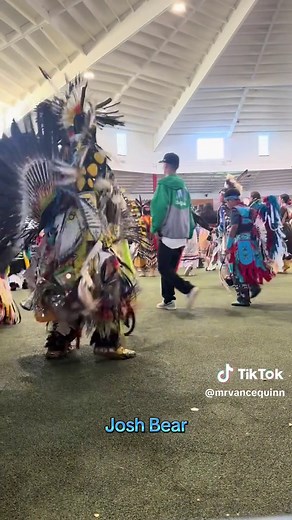 Josh Bear is One of my favourite dancers I’ve ever been blessed to watch. I have to acknowledge him for his contributions to the sharing the Spirit of Pow Wow. Ay hay ninanaskamon. #onionlakepowwow2025 #powwow #powwowvibes #powwowlife #traditionaldancer #indigenous #indigenoustiktok #foryoupage #miyopimatisiwin #onionlakepowwow #nativetiktok