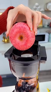 2.1M views · 10K reactions | ✨LINK IN COMMENTS✨ Large juicer does not need to add a drop of water to extract juice #amazonfinds #amazonhaul #kitchen #home #fyp #reels #amazonkitchen | Start Excellent UX | Facebook