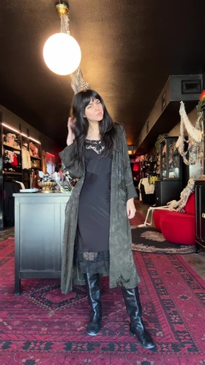 Stylish Vintage Nightgown Outfit Inspiration