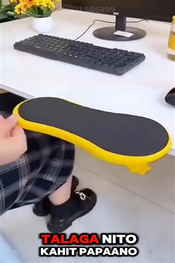 Computer Arm Support💪 দীর্ঘক্ষণ কম্পিউটার চালানোয় কনুই, কবজি কিংবা আঙ্গুলের পারফেক্ট পজিশন নিয়ে চিন্তা নেই আর। স্মার্ট ও ইউনিক কোয়ালিটির Computer Arm Support। কাজের সময়টাকে উপভোগ্য ও আরামদায়ক করতে এখনি অর্ডার করুন ☎️01841-586899 🚚 সারা বাংলাদেশে হোম ডেলিভারি 💵 ক্যাশ অন ডেলিভারি সুবিধা | Family Shop BD