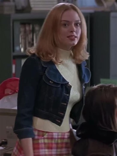 scream 1 - sidney punches gale #fyp #fy #scream #scream1