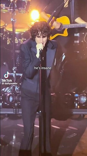 Sombr singing My Body Isn’t Ready live! ‪@somb.r‬