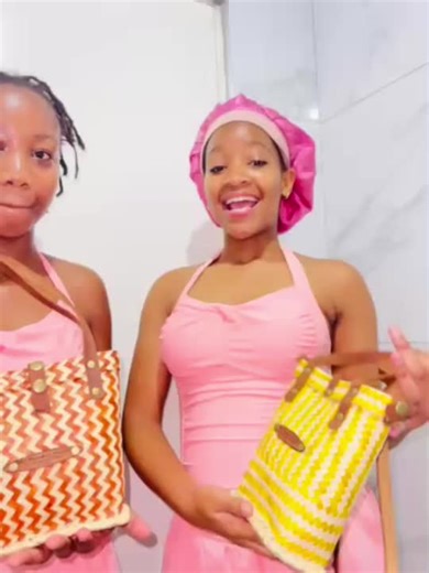 We are introducing our new teen baskets in this festive season. We only have 10 baskets available for your girlies. R420.00 each #thebasketstudio23 #teen #momanddaughter #viraltiktok #fyppppppppppppppppppppppp