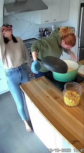 Kitchen Cooking Fail: Pasta Disaster | Kitchen CCTV