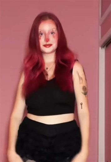 Clown Look for Halloween: A Creative Makeup Tutorial