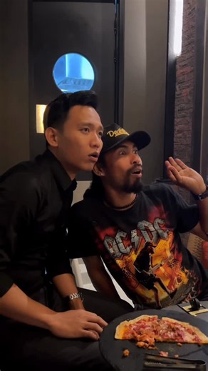 MasDed on Instagram: "Belum dulit ajaa udahh kerugen anjir😭😭😭... . . . @udin_lar @diannapensar @belsya25_ #viral #trending #anjir #komedi #ngakak"