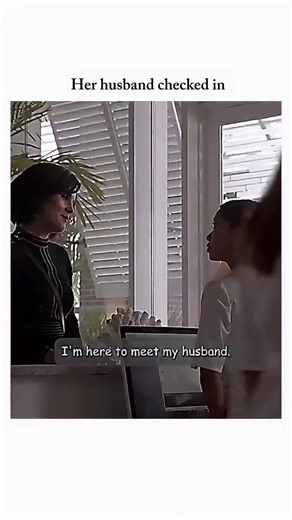 note on Instagram: "✨ Seductive, dangerous, and irresistibly tense… 🎬 Good Behavior 📖 Good Behavior follows Letty Raines, a brilliant con artist fresh out of prison who’s determined to rebuild her life—but her world spirals into chaos when she crosses paths with a hitman whose job pulls her into a life she desperately wants to escape. Mixing crime, romance, and high-stakes drama, the series delivers stylish tension, sharp twists, and a flawed heroine you can’t help rooting for. 🔥💋🔫 📍 Avail