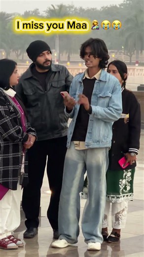 I miss you Maa 🤱😭#shortsviral #fyp #youtubeshorts #trending #shortsfeed #allah #fyp