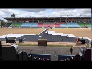 Permavoid time-lapse installation - The Stoop