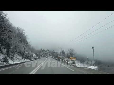 27.03.2026. Καρπενήσι. Πυκνή χιονόπτωση και χαμηλές θερμοκρασίες στην Ευρυτανία