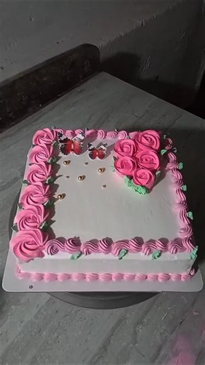 Square shape cake Idea #vairalshort #video #foryou #cakedecoration