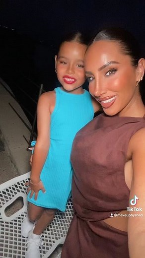 Shab & Kassie ♡ on Instagram: "Holiday vibes 🇬🇷"