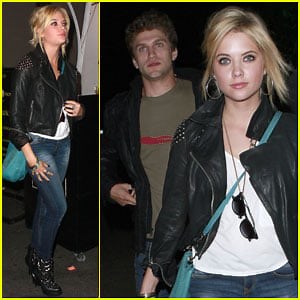 Keegan Allen Talks Shirtless Scenes on ‘Pretty Little Liars’