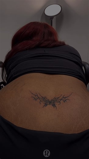 𝐔𝐧𝐢.𝐜𝐨 𝐁𝐥𝐢𝐧𝐠 & 𝐈𝐧𝐤 ❤️‍🔥 on Instagram: "🦋✍️🏽Send in your tramp stamp inquiries! Grab your friends & Get yours now!!! ✨Visit @uni.co.bling today! #unicobling #explorepage #baltimorepiercers #fypage #yourfavoritepiercer"