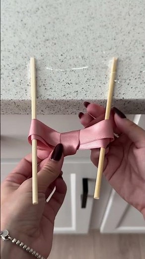 The easiest way to make double loop bow 🎀 My favorite Christmas decoration hack. Hope it helps 🎄