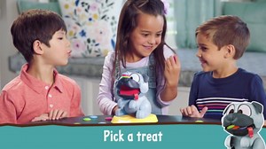 Mattel Games Puglicious Kids Game, Dog Treat-Stacking Challenge with Hungry Puppy, Toy for Kids 5 Years & Older