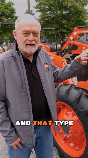 🚜 Which Kubota Tractor Is Right for You? Bill from Mason Tractor breaks down the key differences between the L2502 and the M7060 — two dependable workhorses built for different needs. 👉 The L2502 is ideal for small-acreage owners handling chores like mowing, tilling, and light property work. 👉 The M7060 offers more power and versatility for larger acreage, hay work, and heavy-duty applications. No matter your property size, there’s a Kubota built for the job — and Mason Tractor is here to hel