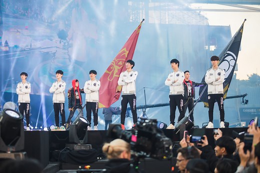 LMHT: Đội hình vô địch CKTG 2018 - Invictus Gaming chính thức tan rã, còn lại gì sau ánh hào quang?