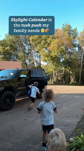 4.6K views | Get your family working like a team! Skylight Calendar organizes everyone's schedules, meal plans, and grocery lists, and even motivates littles to do their chores so parents and kiddos can work together to accomplish everyday wins. | Skylight | Facebook