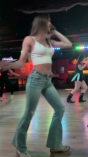 The Wolf Line Dance with Jessica | Texas Country Party TikTok