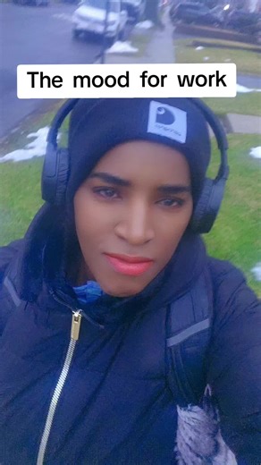 WorkoutwithWinnie (@workoutwithwinnie)’s videos with DON'T PLAY WITH ME - Thompsxn Therapy