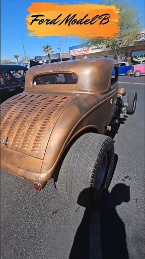 Revving Up History: The 1933 Ford Model B Hot Rod - A Classic with a Twist