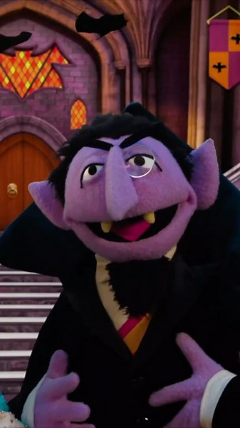 A Six Second Hug with The Count #sesamestreet