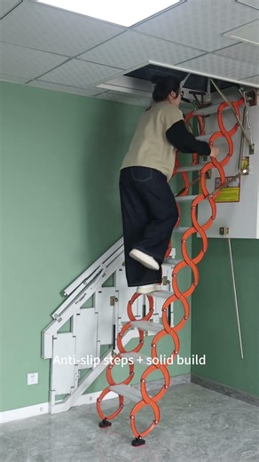 Attic telescopic ladder