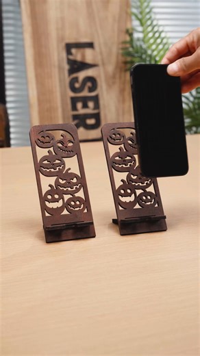 1.5K views · 19 reactions | Making  #Halloween #phonestand with #AtomStackA70Pro #AtomStack #LaserEngraver #LaserEngraving #LaserCutting #DIY #DIYProjects  Software: AtomStack Studio Download: https://atomstack.com/pages/atomstack-studio-software | AtomStack | Facebook