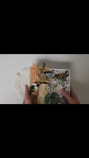 2.6K views · 28 reactions | I really love this 6x6 mini album. #blessed #autumn #minialbumscrap #junkjournal | The Messy Craft Corner | Facebook