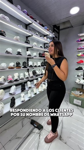 El toque exclusivo que tus pasos necesitaban ya está aquí. Diseñadas para brindarte máxima comodidad, durabilidad y un diseño único que robará miradas a donde vayas. 💥 Edición Limitada 🚚 Envío gratis a todo el país | 💳 Todos los medios de pago 👇 ¡Haz tu pedido ahora y marca la diferencia! 📲 Haz clic en el enlace de nuestra bio o escríbenos al DM antes de que se agoten. #Enigma #Sneakers #Zapatillas #EstiloÚnico #ModaUrbana