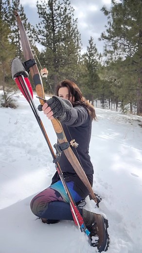 Not all shots are smooth ones. 🏹💖 Happy #TradBowTuesday