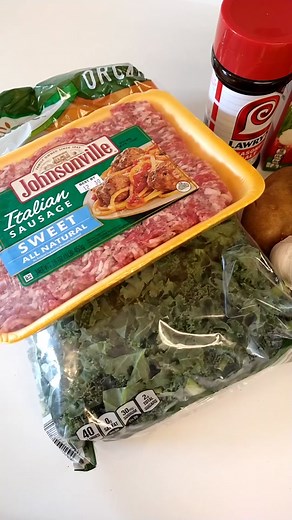 Delicious Olive Garden Copycat Zuppa Toscana Recipe