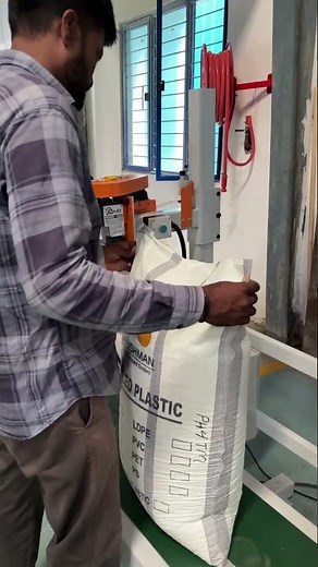 25kg Bag packing machine, Bag filling machine, polymer packing machine, industrial bag packaging