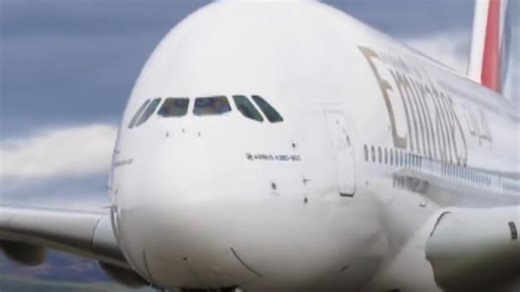 World's largest airliner returns to Glasgow