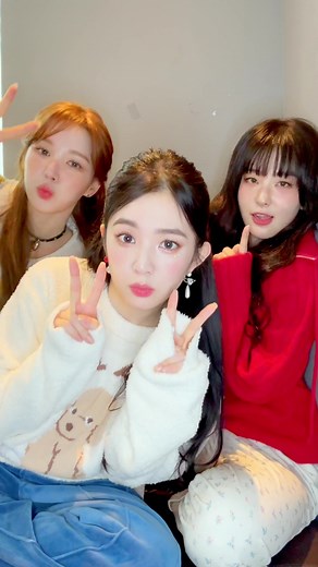 Red Velvet Chill Kill Challenge with Irene, Seulgi, and Wendy