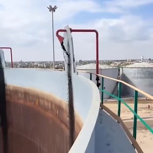 🔷 𝐅𝐚𝐢𝐬𝐚𝐥 & 𝐆𝐡𝐚𝐧𝐧𝐚𝐦 𝐚𝐥𝐠𝐡𝐚𝐧𝐧𝐚𝐦 🔷 on Instagram: "Tank Protection Options. Tanks shall be protected by seal area protection only or by seal protection and full surface protection . Seal area protection systems shall be permitted for the following types of roof construction: (1) Steel double deck (2) Steel ponto