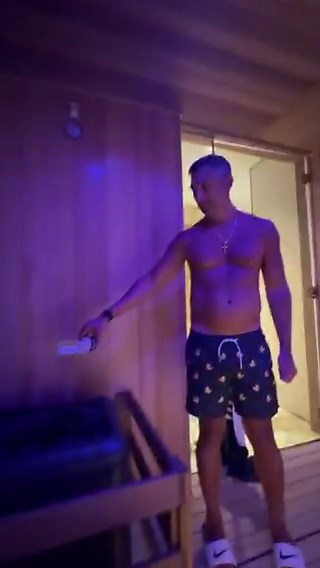 Dante joining the sauna party