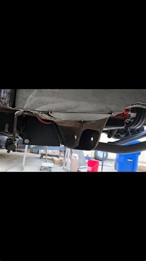 Jeffro Agnew on Instagram: "You got to break a few eggs to make an omelette.... Phase one of the beam conversion on the square body S10. Cut out the coil pockets, give flat side frames to get accurate measurements. Definitely a little too windy to finish weld all this so it's probably going to have to wait. I mean that's the life for me I work out of my backyard not inside so when the weather gets bad I have to find something else to do. But this actually didn't go to bed next I'll cut the forwa