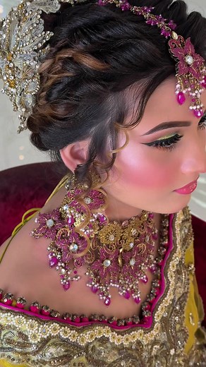 Kashee's Expert Makeup Tutorial for a Glam Look