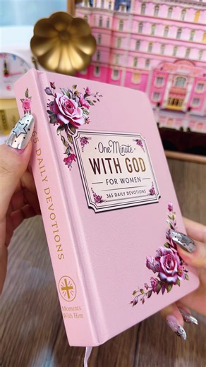 365-day devotional book for Christianine; you are the brg bear fruit by itself; it must rem. and scripture guidance to grow closer to women, filled with real-life strugglege and I in you, you with #FaithForWomen#ChristianDevotional #DailyDevotional #ChristianLiving #FaithJourney