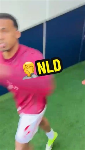 Gabriel's Hilarious Phone Slap Moment