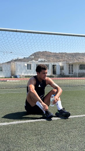 Mykonos Performance GYM on Instagram: "Plyometrics are an ultimate game-changer ⚡️💪 Plyometric training develops explosive strength, speed, and endurance through rapid, dynamic movements 💥 Incorporate both extensive and intensive plyos into your routine, as each serves a different purpose: 🟢 Extensive Plyometrics: Low-impact, repetitive movements like hopping, bounding, or skipping. These exercises build muscle endurance and joint stability, improving your performance over longer durations wi