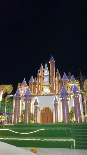 The Orchid Gardens Resort Complex on Reels