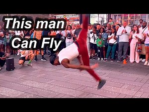 NEW YORK STREET ACROBAT PERFORMANCE IN TIME SQUARE NEW YORK #geniosinlampara