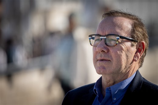 Kevin Spacey heads to Israel for show with jazz band