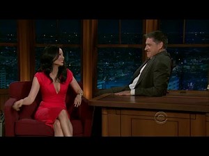 Late Late Show with Craig Ferguson 12/9/2010 Lucy Liu, Jody Williams